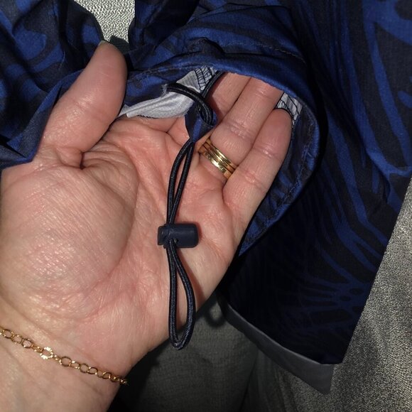 Nike 1/4 Zip Packable Woman's Jacket Windbreaker Size XS - Picture 6 of 9